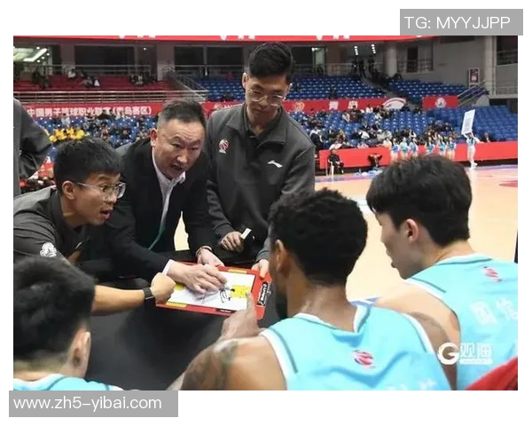 刘维伟重返赛场展现风采比赛结果不分胜负彰显体育精神 刘维伟重返赛场展现风采比赛结果不分胜负彰显体育精神